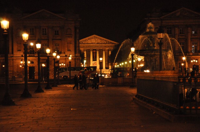min 2009 12 14 paris night 050